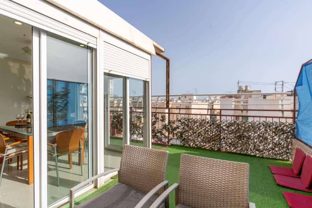 Precioso Atico En Pleno Centro De Alicante Exterior foto